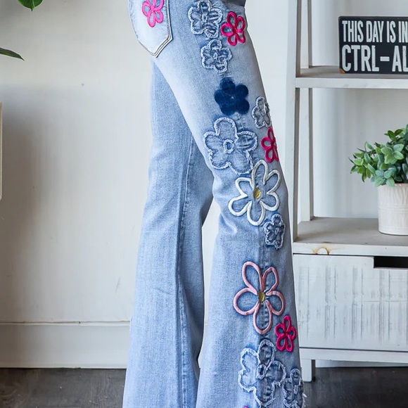 Oli & Hali Light Blue Jeans with Pink and Blue Floral Embroidery - Picture 2 of 8